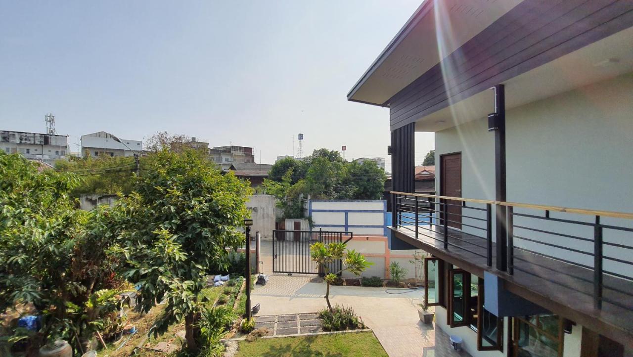 Sabua The Terrace Homestay Uthai Thani Dış mekan fotoğraf